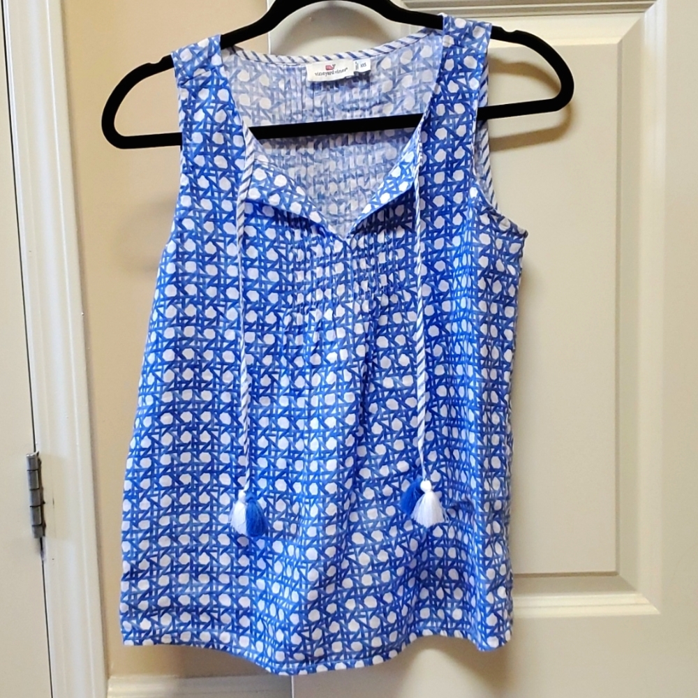 Vinyard Vines tank top, size XXS, $25